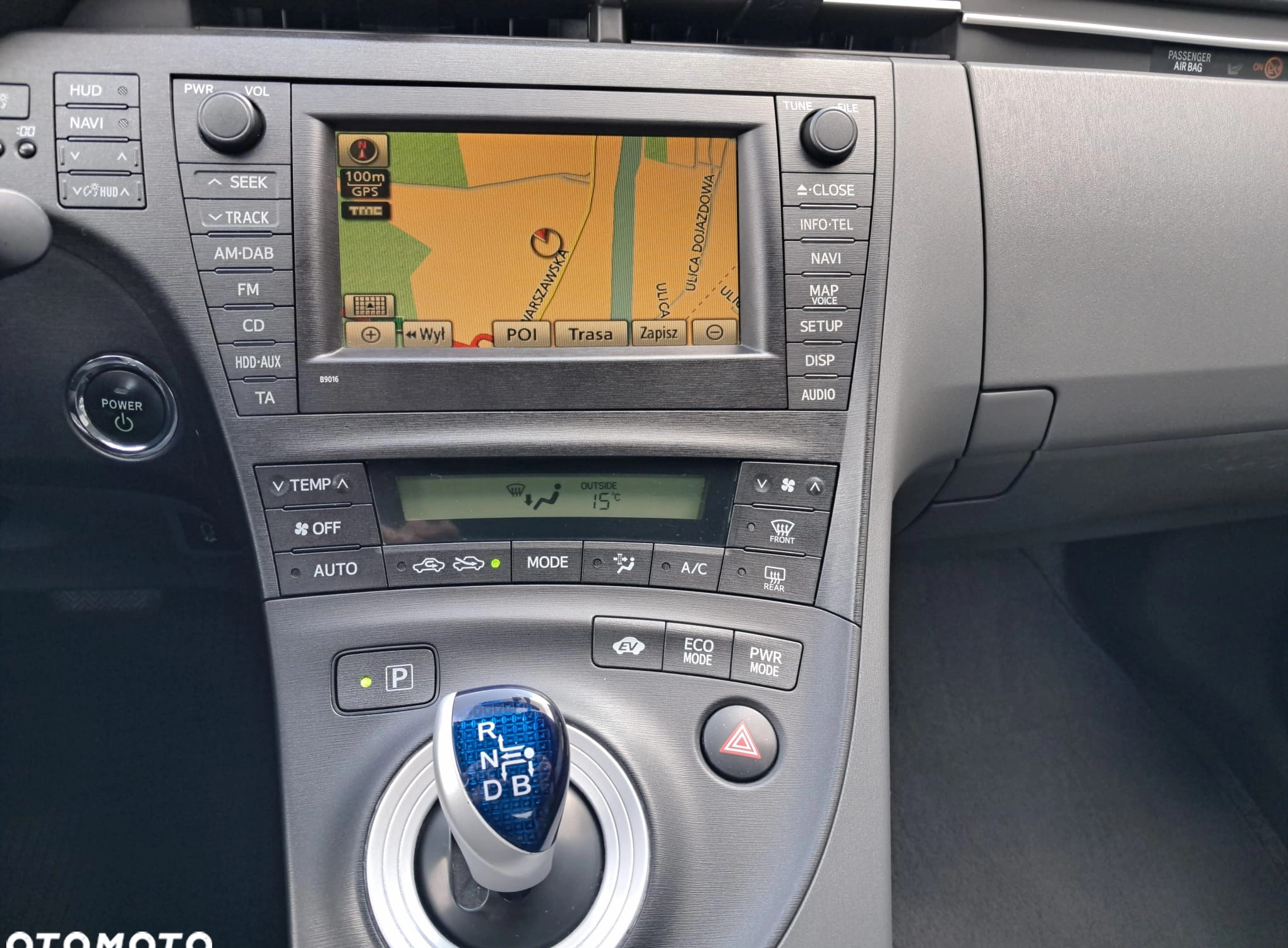 Toyota Prius cena 35000 przebieg: 383400, rok produkcji 2010 z Kostrzyn nad Odrą małe 301